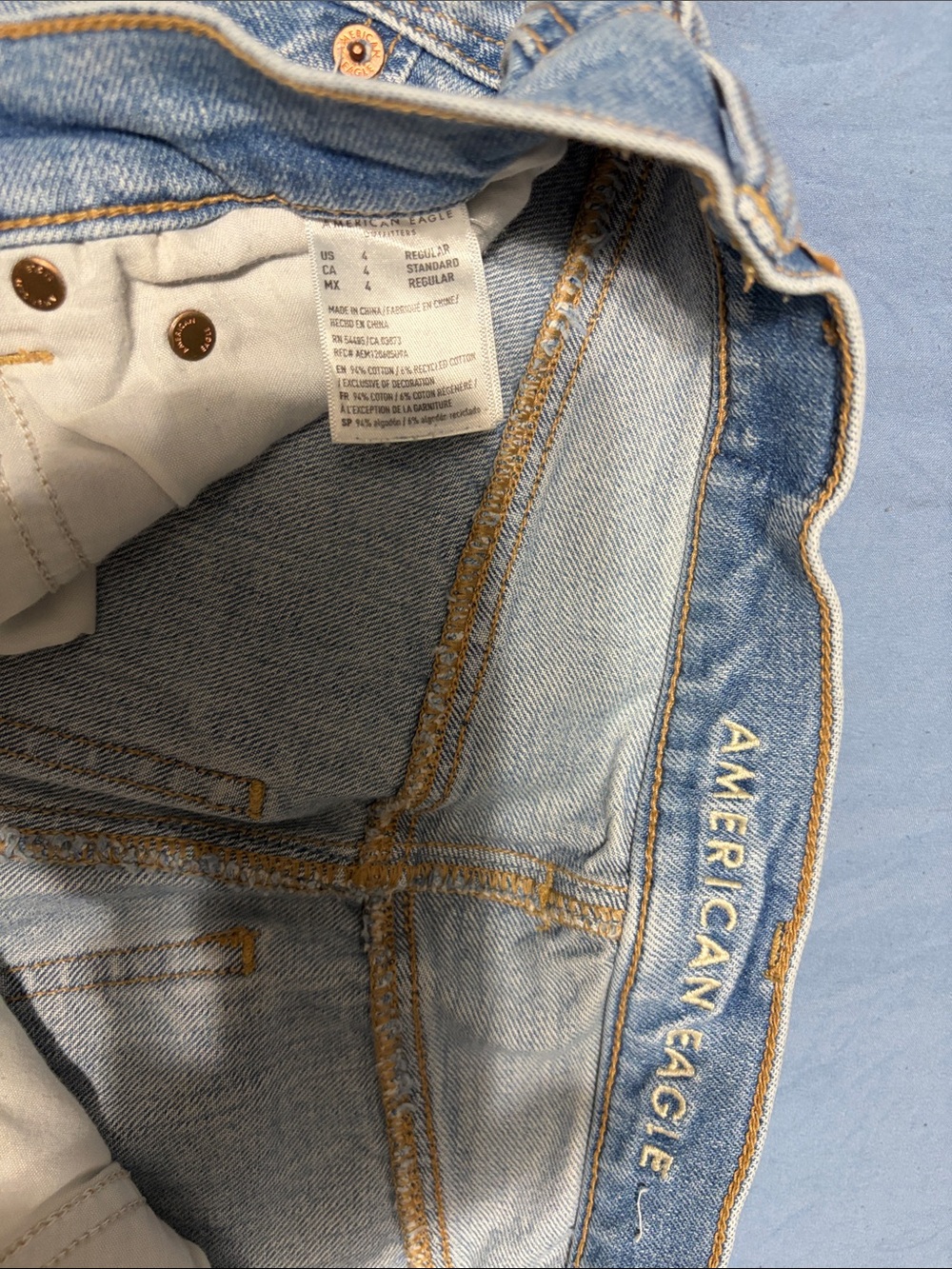 American Eagle Outfitters Light Blue Straight Leg Jeans - Picture 2 of 4